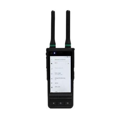 يدعم راديو MESH المحمول باليد IP68 4G DMR Intercom NFC مع نظام التشغيل Android 8.1 OS