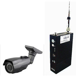 جهاز إرسال فيديو عسكري تكتيكي COFDM H.264 1-2KM NLOS AES256 تشفير منخفض التأخير يعمل بالبطارية
