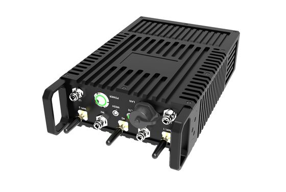 LKAV4601 تردد مزدوج 4G LTE شبكة متعددة IP66 4W MIMO IP MESH Radio